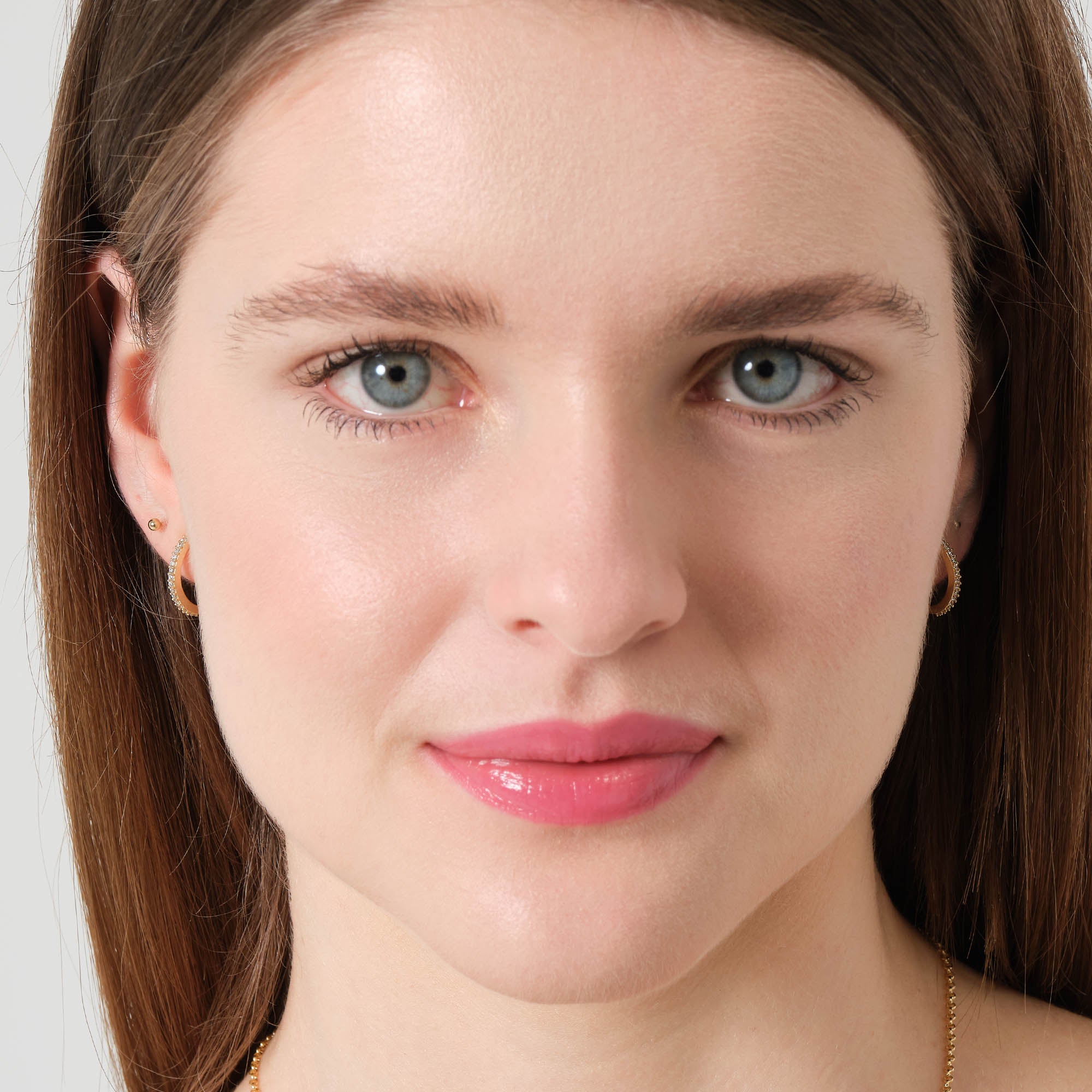 Taşlı Halka Altın Küpe 14 Ayar