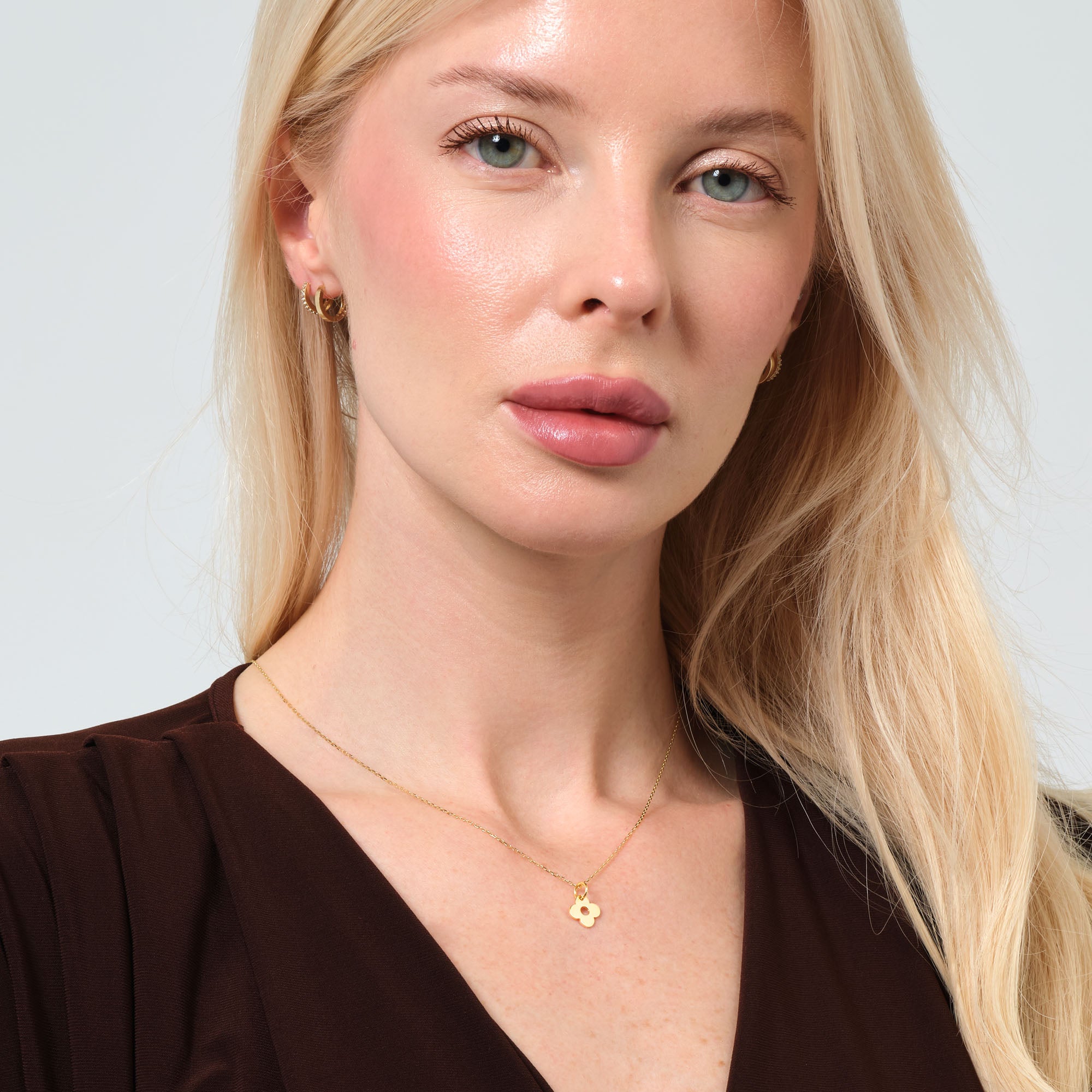Altın Yonca Plaka Kolye Ucu 14 Ayar